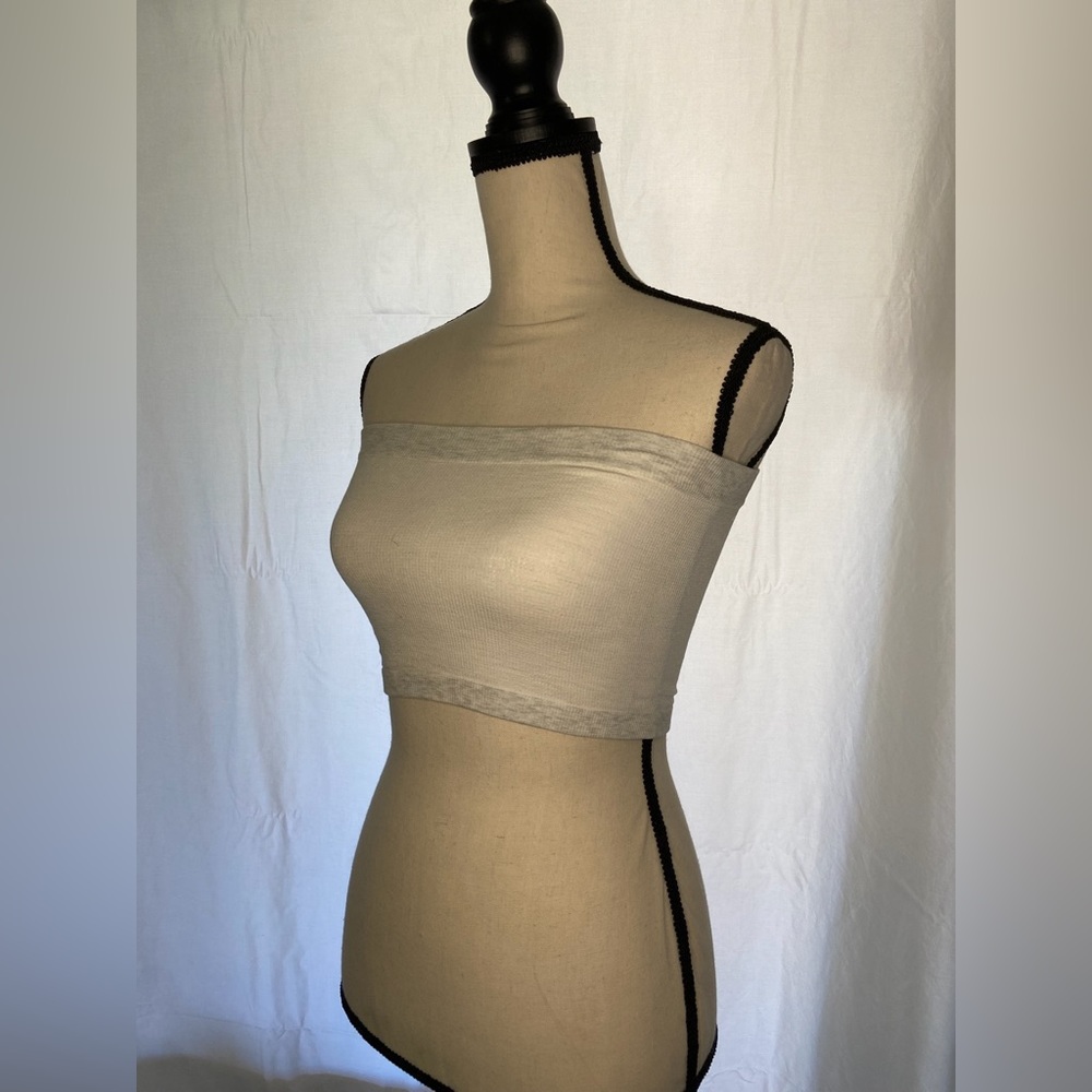 white and grey tube top